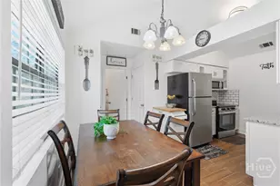 126 S Robinhood Dr, Savannah, GA 31406 - Photo 8