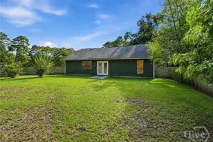 126 S Robinhood Dr, Savannah, GA 31406 - Photo 24