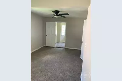 1015 Bowden Street, Savannah, GA 31415 - Photo 10