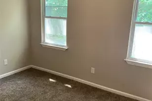 1015 Bowden St, Savannah, GA 31415 - Photo 8