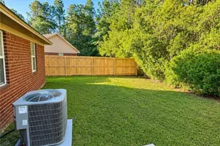 1381 Coalition Cir, Hinesville, GA 31313 - Photo 8