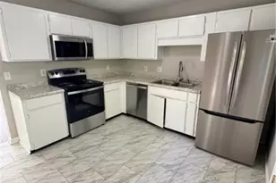 1381 Coalition Cir, Hinesville, GA 31313 - Photo 6