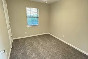 1381 Coalition Cir, Hinesville, GA 31313 - Photo 14