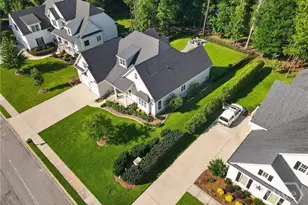 16 Oakcrest Ct, Savannah, GA 31405 - Photo 2