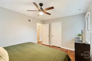 325 Manor Dr, Savannah, GA 31404 - Photo 10