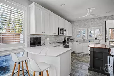 10 Dame Kathryn Drive, Savannah, GA 31411 - Photo 10