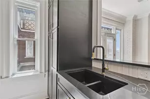 24 E Liberty St, Savannah, GA 31401 - Photo 16