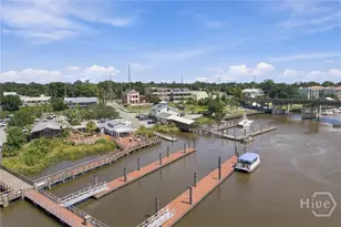 1302 Kentucky St, Darien, GA 31305 - Photo 36