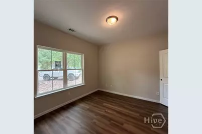 1302 Kentucky Street, Darien, GA 31305 - Photo 32