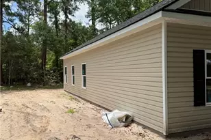 1302 Kentucky St, Darien, GA 31305 - Photo 10