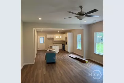 1302 Kentucky Street, Darien, GA 31305 - Photo 18
