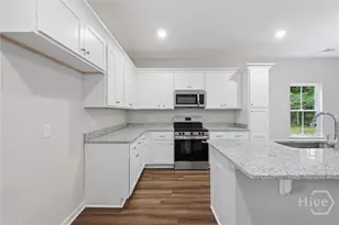 1302 Kentucky St, Darien, GA 31305 - Photo 14