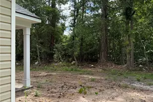 1302 Kentucky St, Darien, GA 31305 - Photo 16