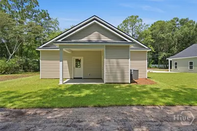 1302 Kentucky Street, Darien, GA 31305 - Photo 30