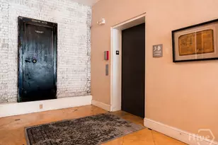 5 Whitaker St, Savannah, GA 31401 - Photo 36