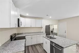 1208 E 55th St, Savannah, GA 31404 - Photo 28