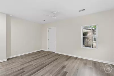 1208 E 55th Street, Savannah, GA 31404 - Photo 12