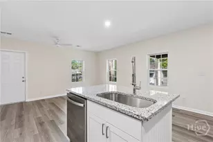 1208 E 55th St, Savannah, GA 31404 - Photo 10