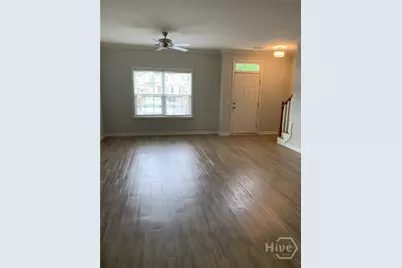 400 Tibet Avenue #13, Savannah, GA 31406 - Photo 2