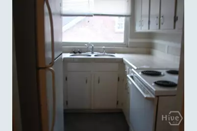 1208 E Victory Drive #2, Savannah, GA 31404 - Photo 6