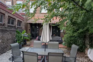510 E State St, Savannah, GA 31401 - Photo 30