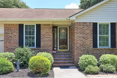 31 S Lake Drive, Savannah, GA 31410 - Photo 4