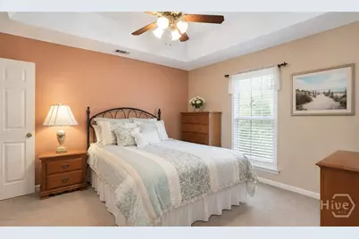 31 S Lake Drive, Savannah, GA 31410 - Photo 18