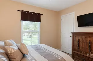 31 S Lake Dr, Savannah, GA 31410 - Photo 28