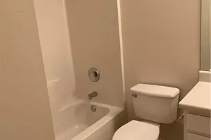 310 Tibet Ave, Savannah, GA 31406 - Photo 12