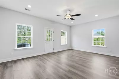 125 Islamorada Lane, Bloomingdale, GA 31302 - Photo 8