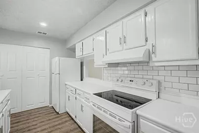 901 Olmstead Drive Unit 33E, Hinesville, GA 31313 - Photo 6