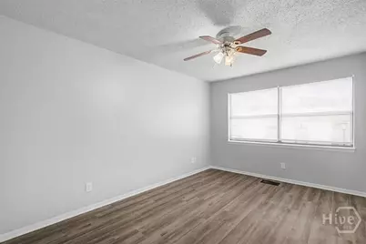 901 Olmstead Drive Unit 33E, Hinesville, GA 31313 - Photo 18
