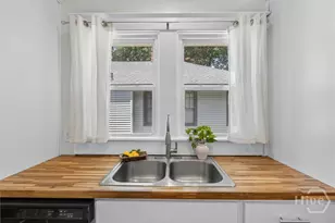 806 E 33rd St, Savannah, GA 31401 - Photo 16
