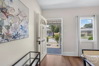 806 E 33rd Street, Savannah, GA 31401 - Photo 2