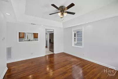 703 E 34th Street, Savannah, GA 31401 - Photo 4