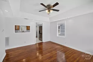 703 E 34th St, Savannah, GA 31401 - Photo 4