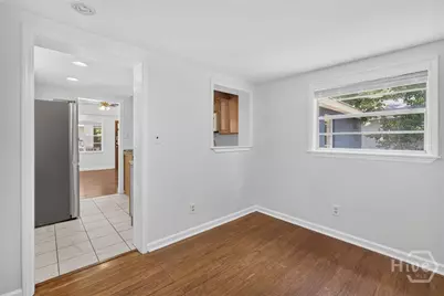703 E 34th Street, Savannah, GA 31401 - Photo 10