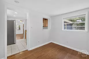 703 E 34th St, Savannah, GA 31401 - Photo 10
