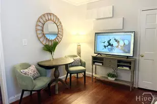 215 W Taylor St, Savannah, GA 31401 - Photo 10