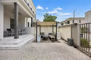 705 Tattnall St, Savannah, GA 31401 - Photo 64