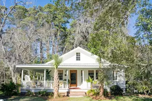 8 Smith Dr, Savannah, GA 31406 - Photo 2