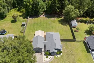 210 Lindsey Dr, Richmond Hill, GA 31324 - Photo 4