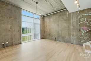 536 Selma St, Savannah, GA 31401 - Photo 6