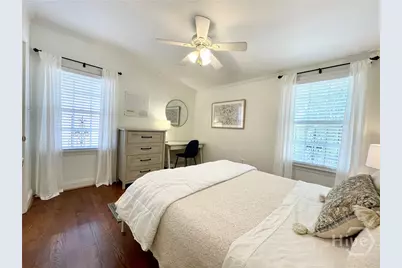 215 W Taylor Street, Savannah, GA 31401 - Photo 22