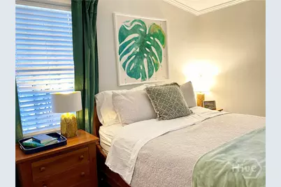 215 W Taylor Street, Savannah, GA 31401 - Photo 20
