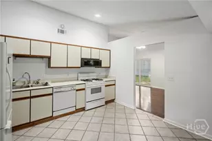 18 E White Hawthorne Dr, Savannah, GA 31419 - Photo 14