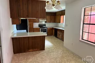 107 Middleton Dr, Rincon, GA 31326 - Photo 4