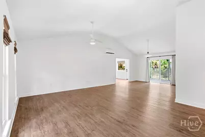 911 Juanita Street, Savannah, GA 31410 - Photo 6