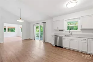 911 Juanita St, Savannah, GA 31410 - Photo 14