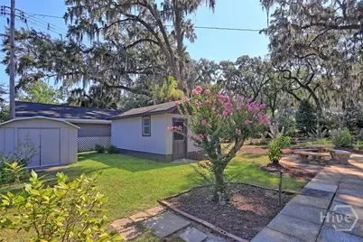 1462 Marlborough Way, Savannah, GA 31406 - Photo 32